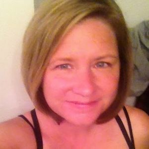 Meet your Posher, Naomie